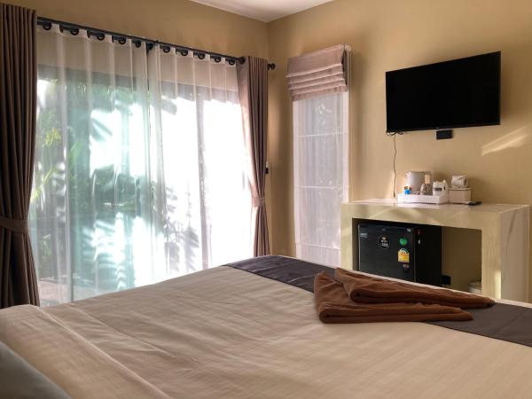 Serene Lanta Resort : photo 10 de la chambre chambre double deluxe