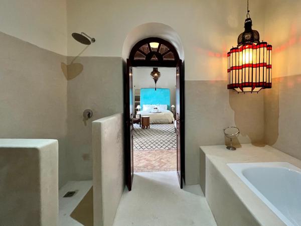 Riad Tizwa Marrakech : photo 2 de la chambre suite