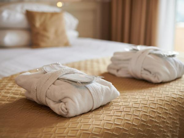 Hotel Adria : photo 2 de la chambre chambre premium avec balcon - vue sur mer