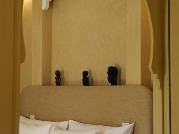 Riad Emberiza Sahari : photo 6 de la chambre chambre standard elizabeth rose 