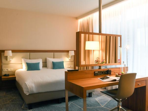 Crowne Plaza Maastricht, an IHG Hotel : photo 2 de la chambre chambre lit king-size premium