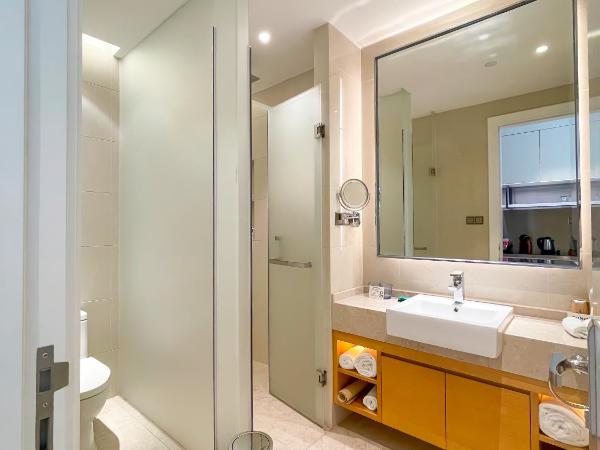 Residence G Nanshan : photo 3 de la chambre chambre double ou lits jumeaux avec douche