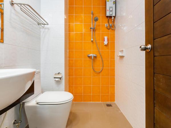 Grand Bella : photo 1 de la chambre standard twin room no balcony & no elevator