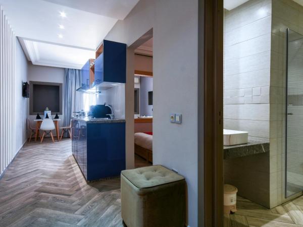 Golden Beach Appart'hotel : photo 1 de la chambre suite junior triple