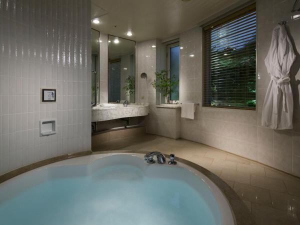 The Prince Sakura Tower Tokyo, Autograph Collection : photo 3 de la chambre junior suite twin (non-smoking) with sauna access
