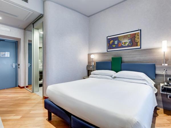 Best Western Hotel Plaza : photo 1 de la chambre chambre lit king-size supérieure