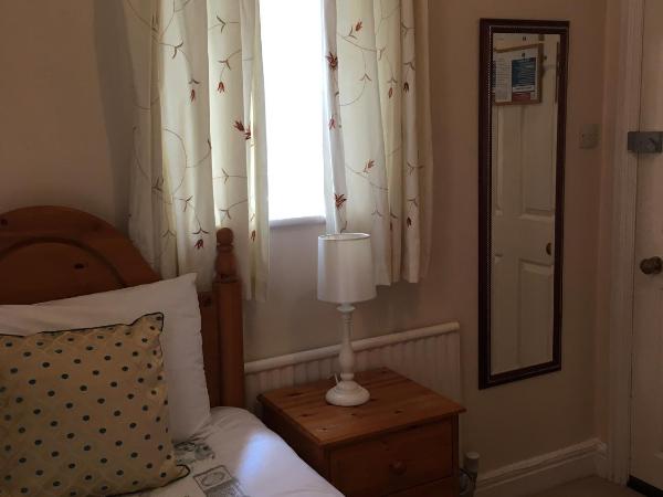Pickwicks Guest House : photo 2 de la chambre chambre simple standard