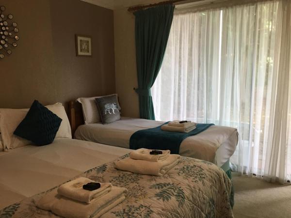 Pickwicks Guest House : photo 1 de la chambre chambre familiale supérieure