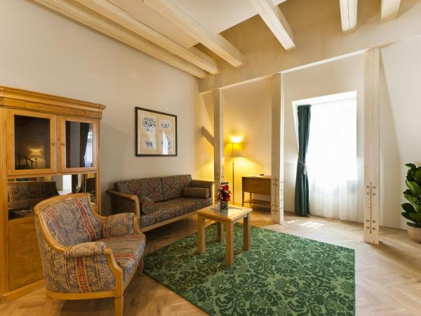 Grandhotel Ambassador Národní Dům : photo 1 de la chambre chambre double ou lits jumeaux supérieure