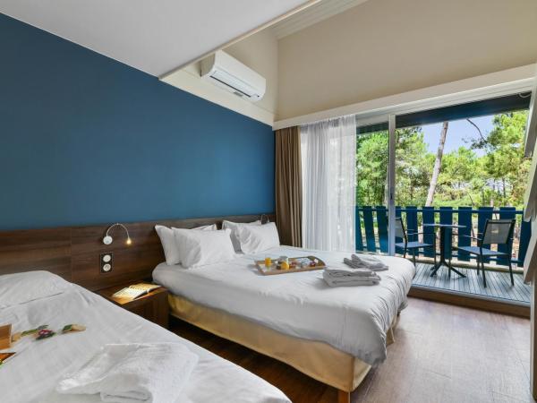 Hotel Logis Lacotel : photo 2 de la chambre chambre quadruple