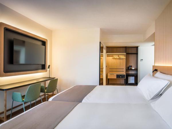 Occidental Pamplona : photo 7 de la chambre chambre double