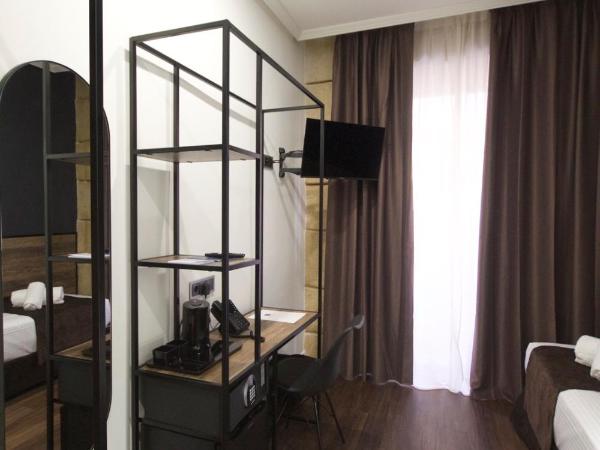 Hotel BH San Francisco Alicante : photo 2 de la chambre chambre simple standard