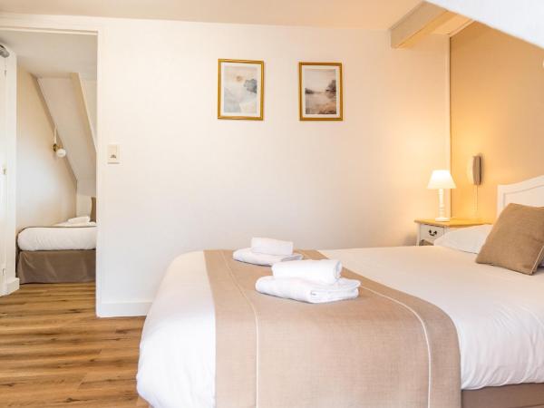 Demeures & Châteaux - Hôtel De La Porte Saint-Malo : photo 10 de la chambre chambre quadruple