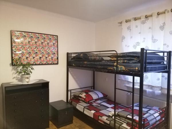 Ewa Dom : photo 3 de la chambre lit superposé dans dortoir mixte