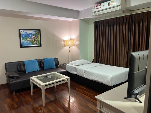 Mall Suites Hotel : photo 3 de la chambre chambre triple deluxe