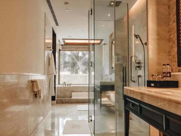 The St. Regis Sanya Yalong Bay Resort : photo 2 de la chambre mangrove tree room change deluxe room -2 queen