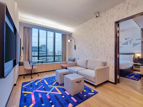 Aloft Singapore Novena : photo 4 de la chambre 1 bedroom suite, 1 king, west wing