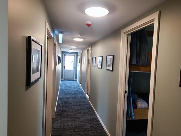 Adventure Wanaka Hostel : photo 3 de la chambre chambre lit queen-size 