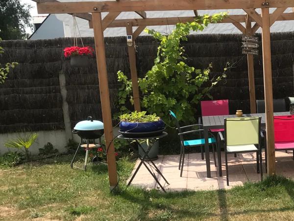 Aux portes de Pornichet, Chambres d'hôtes Ty'Sacha : photo 8 de la chambre chambre double avec salle de bains privative