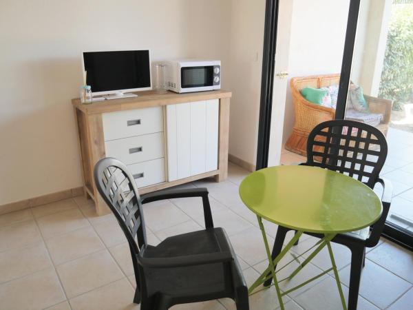 Résidence Tamaris 2 : photo 4 de la chambre studio avec terrasse
