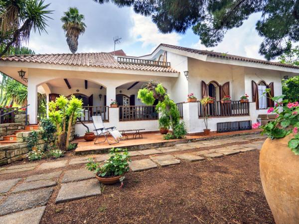 Villa with Garden near Mondello Beach : photo 2 de la chambre villa 3 chambres