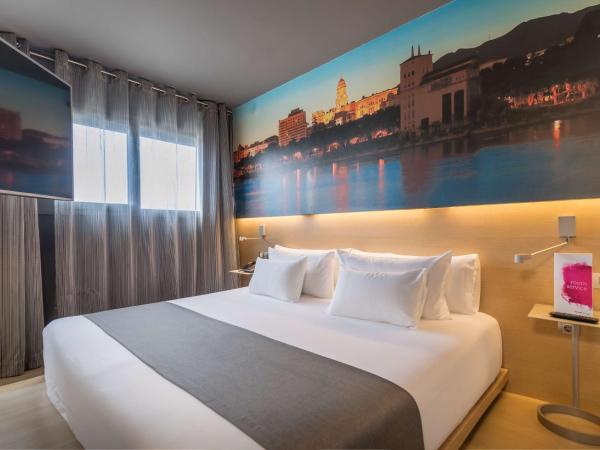 Barceló Malaga : photo 2 de la chambre suite familiale junior (2 adultes + 2 enfants)