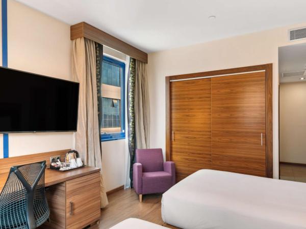 Hilton Garden Inn Sevilla : photo 2 de la chambre chambre lits jumeaux