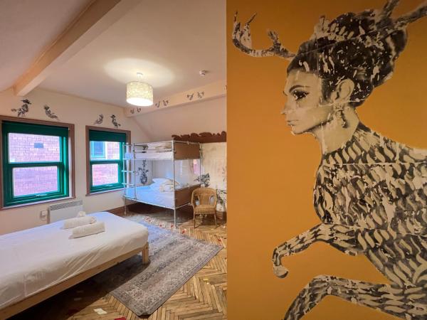 Art Hostel : photo 4 de la chambre chambre familiale avec salle de bains privative