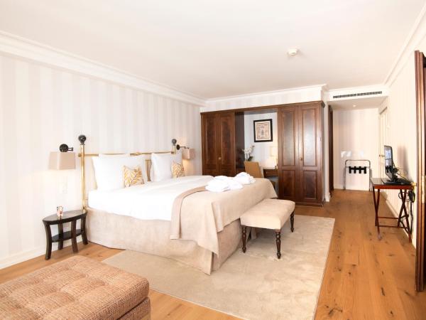 Hôtel Des Trois Couronnes & Spa - The Leading Hotels of the World : photo 1 de la chambre suite avec vue sur lac