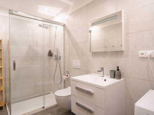 The Dante Villa Apartments : photo 7 de la chambre appartement 2 chambres