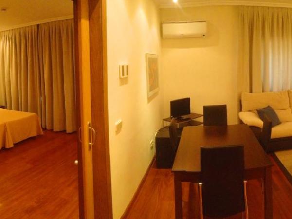 Hotel Escuela Madrid : photo 10 de la chambre suite