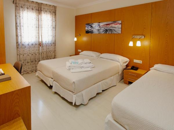 Hotel MR Costa Blanca : photo 1 de la chambre chambre triple