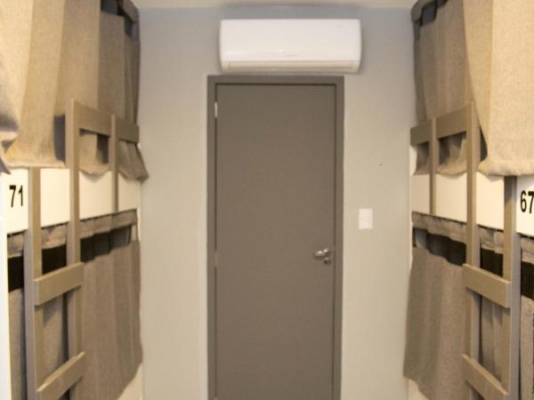 REF House Barra Da Tijuca : photo 4 de la chambre lit dans dortoir mixte de 4 lits