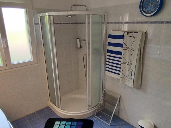 Casa Diana Locarno-Cugnasco : photo 10 de la chambre chambre simple