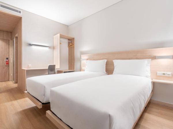 Moov Hotel Lisboa Oriente : photo 1 de la chambre chambre lits jumeaux