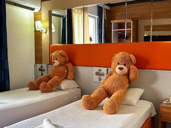 Club Hotel Anjeliq : photo 3 de la chambre chambre triple standard