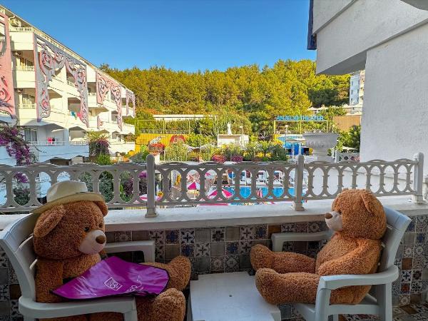 Club Hotel Anjeliq : photo 1 de la chambre chambre triple supérieure