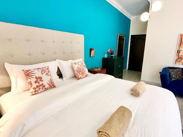 DARÏ : photo 6 de la chambre chambre lit king-size - vue sur jardin