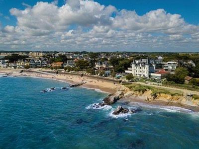 Aux portes de Pornichet, Chambres d'hôtes Ty'Sacha : photo 2 de la chambre chambre triple avec salle de bains privative