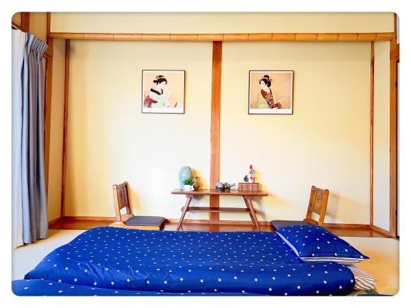 TOKYO/Shinjuku & Shibuya 10mins/5mins walk to subway stiaon/Kichijoji 15mins/Shimokitazawa 5mins/Louis House : photo 10 de la chambre chambre familiale avec salle de bains commune