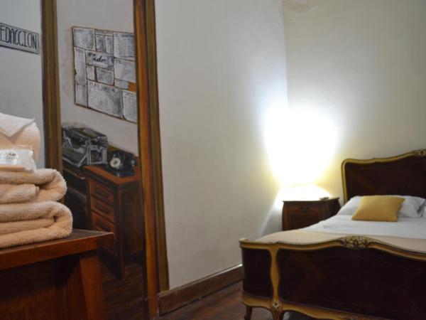 Che Argentina Hostel Suites : photo 5 de la chambre chambre double avec salle de bains privative