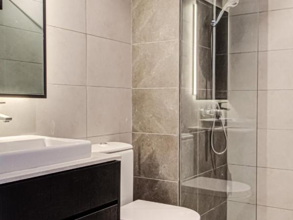 Axon Residence at Pavilion KLCC KL Tower view by KIMIRO : photo 6 de la chambre appartement 1 chambre