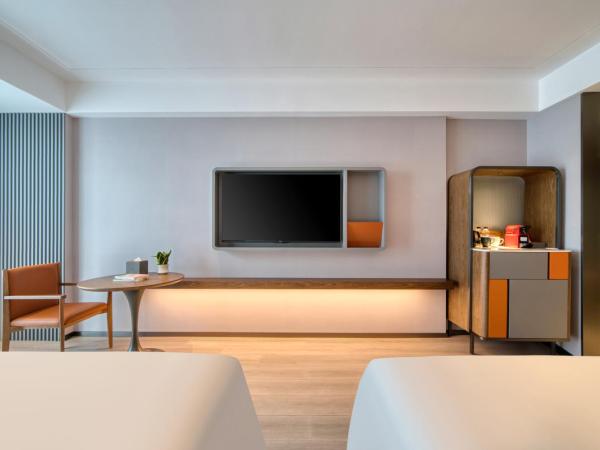 UrCove by HYATT Hangzhou North Grand Canal : photo 2 de la chambre chambre lits jumeaux supérieure
