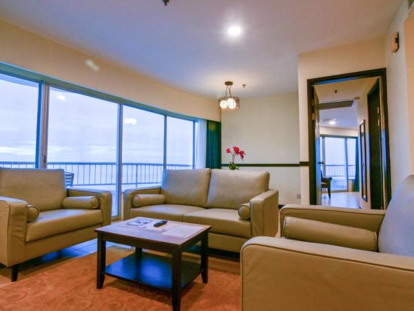 Flamingo Hotel by the Beach, Penang : photo 2 de la chambre three-bedroom suite (newly renovated)