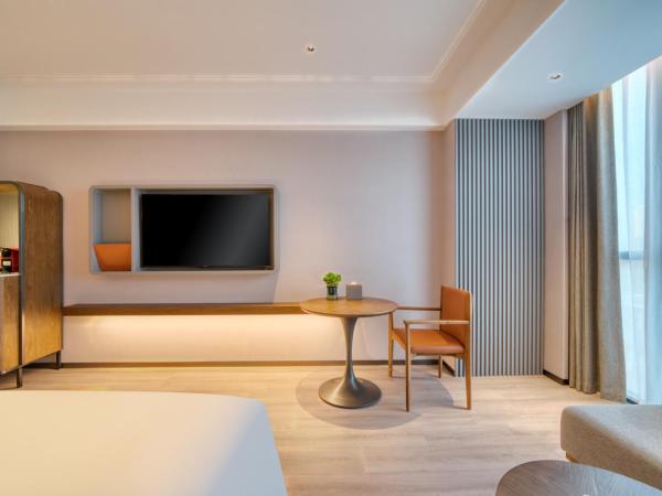 UrCove by HYATT Hangzhou North Grand Canal : photo 3 de la chambre chambre lit king-size exécutive