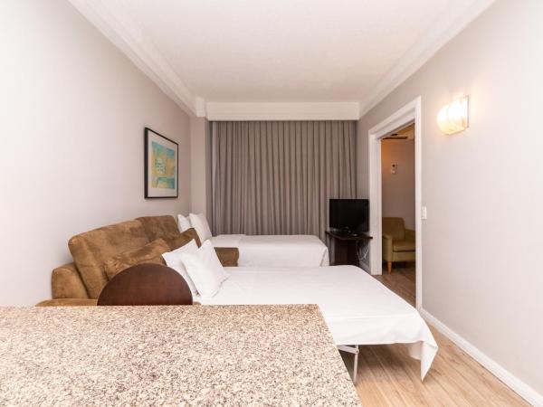 Slaviero Curitiba Shopping : photo 2 de la chambre suite familiale