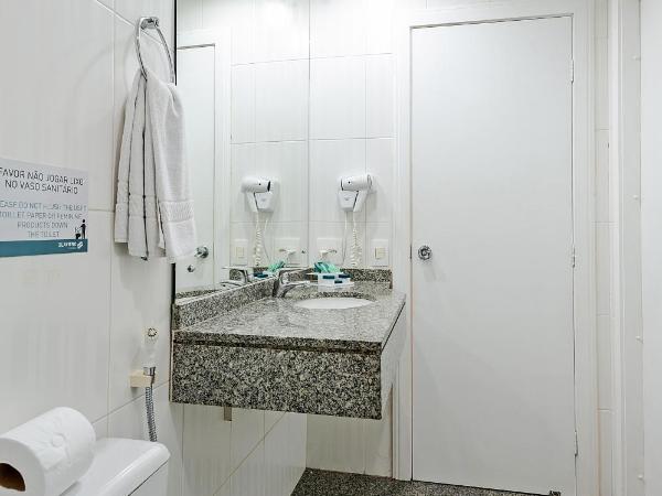 Slaviero Curitiba Shopping : photo 7 de la chambre chambre double supérieure