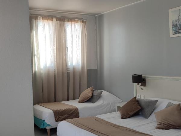 Hotel Restaurant Miramar L'orchidée : photo 4 de la chambre chambre triple confort avec vue sur mer 