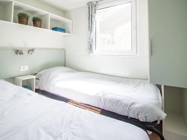 Easyatent Mobile home Bijela Uvala : photo 9 de la chambre mobile home