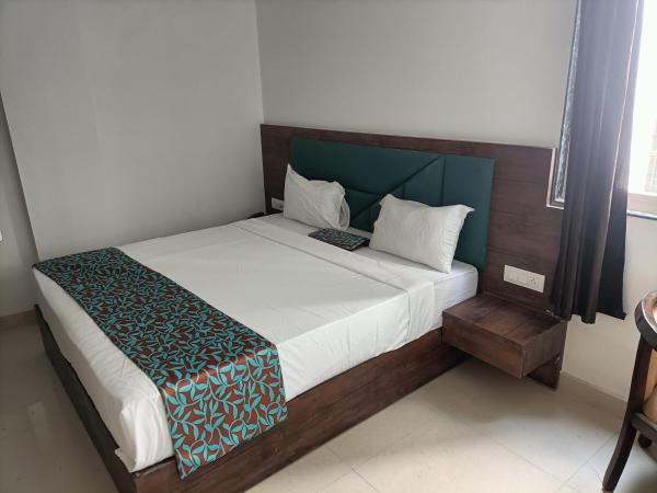 Hotel The Tark Near IGI Airport Delhi : photo 2 de la chambre chambre double